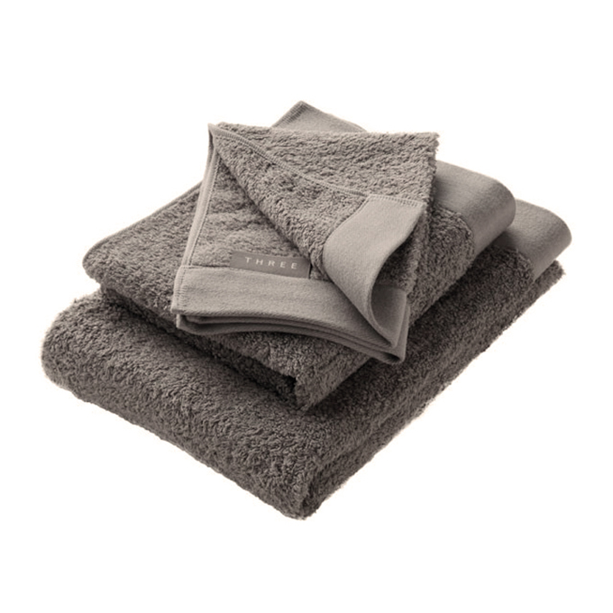 THREE オリジナル バスタオル